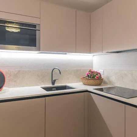 6 Molara アパート サン・テオドーロ